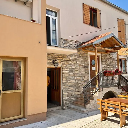 Bona 比奥格勒·纳·莫鲁