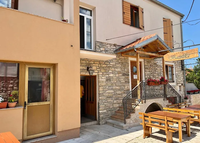 Bona ביוגראד נה מורו